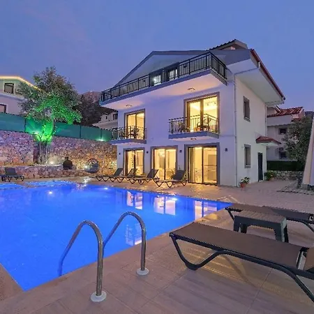 ölüdeniz De özel Havuzlu Müstakil Villa Fethiye