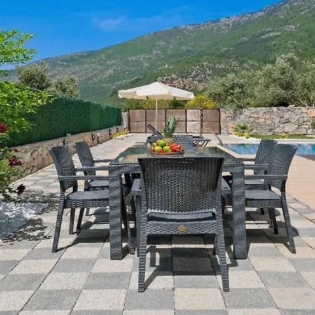 ölüdeniz De özel Havuzlu Müstakil * Fethiye