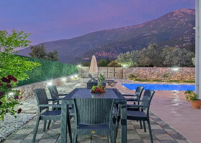 ölüdeniz De özel Havuzlu Müstakil Villa Fethiye