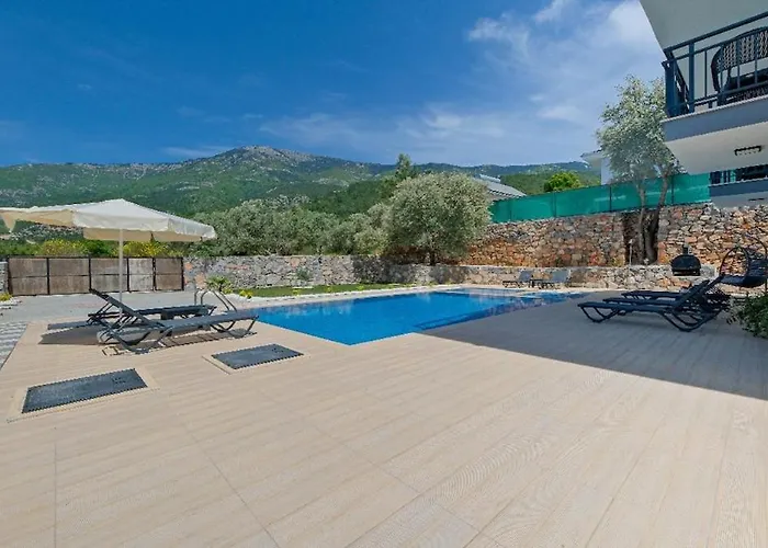 ölüdeniz De özel Havuzlu Müstakil Villa