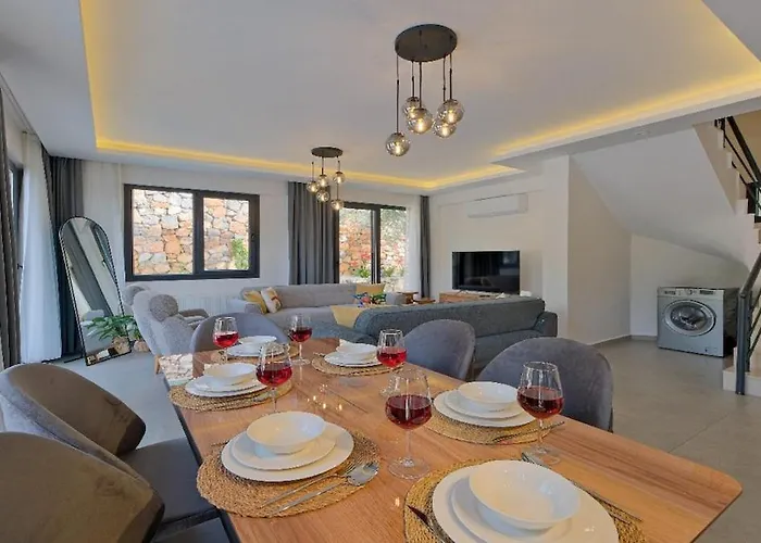 ölüdeniz De özel Havuzlu Müstakil