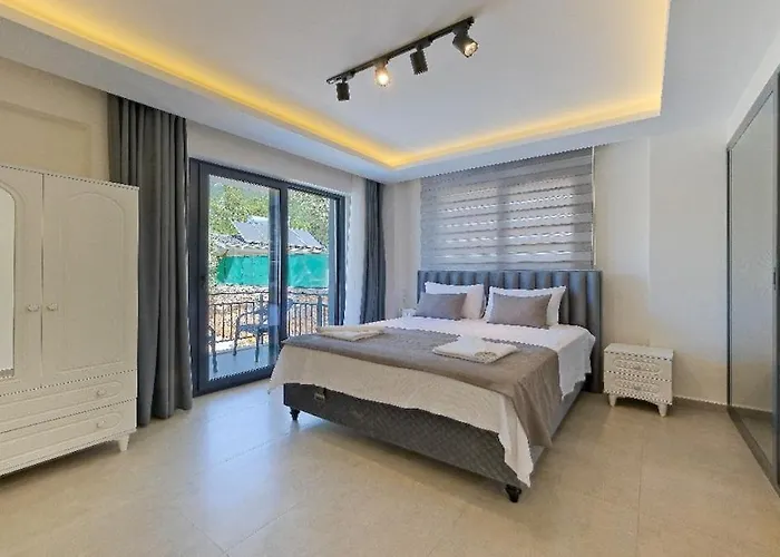 ölüdeniz De özel Havuzlu Müstakil Villa Fethiye