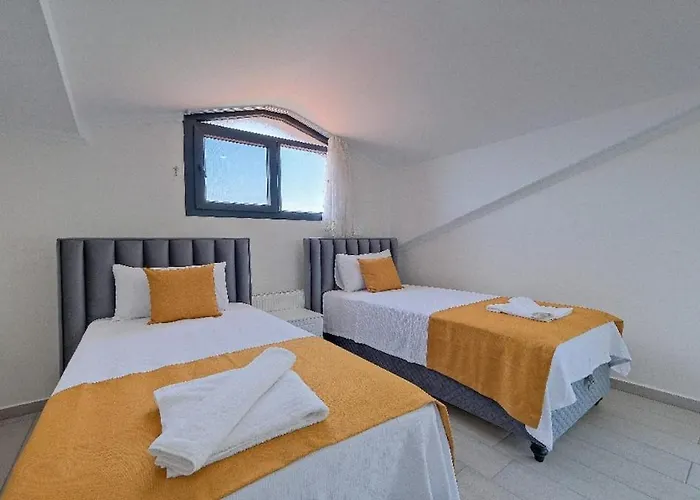 ölüdeniz De özel Havuzlu Müstakil * Fethiye