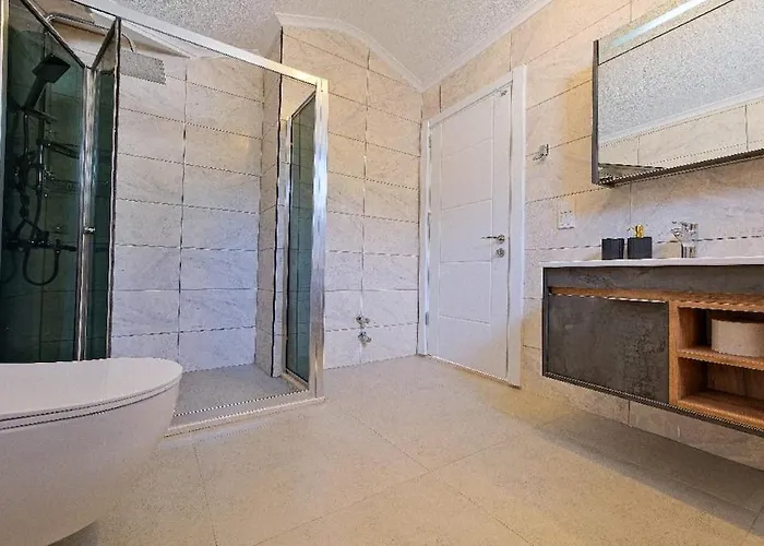 ölüdeniz De özel Havuzlu Müstakil Villa Fethiye